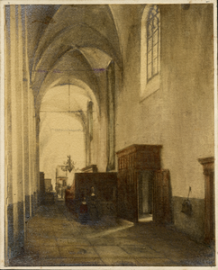 500862 Interieur van de Nicolaikerk (Nicolaaskerkhof) te Utrecht: de zuidelijke zijbeuk gezien naar het oosten.